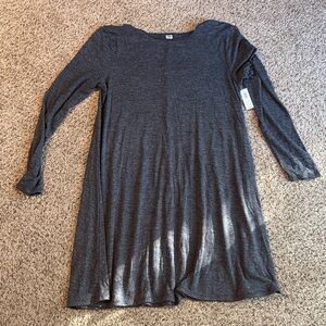 Old Navy Charcoal Long Sleeve Top